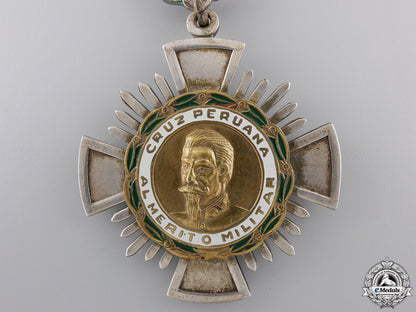 a_peruvian_cross_of_military_merit;_knight_img_02.jpg551949ddba4ea