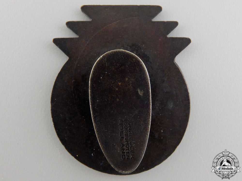 netherlands,_kingdom._a1928_amsterdam_olympic_games_competitor's_badge_img_02.jpg5565d9fdaf093_1