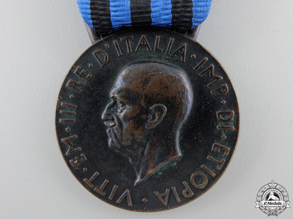 an_italian_east_africa_medal_img_02.jpg55c4b54726e8b