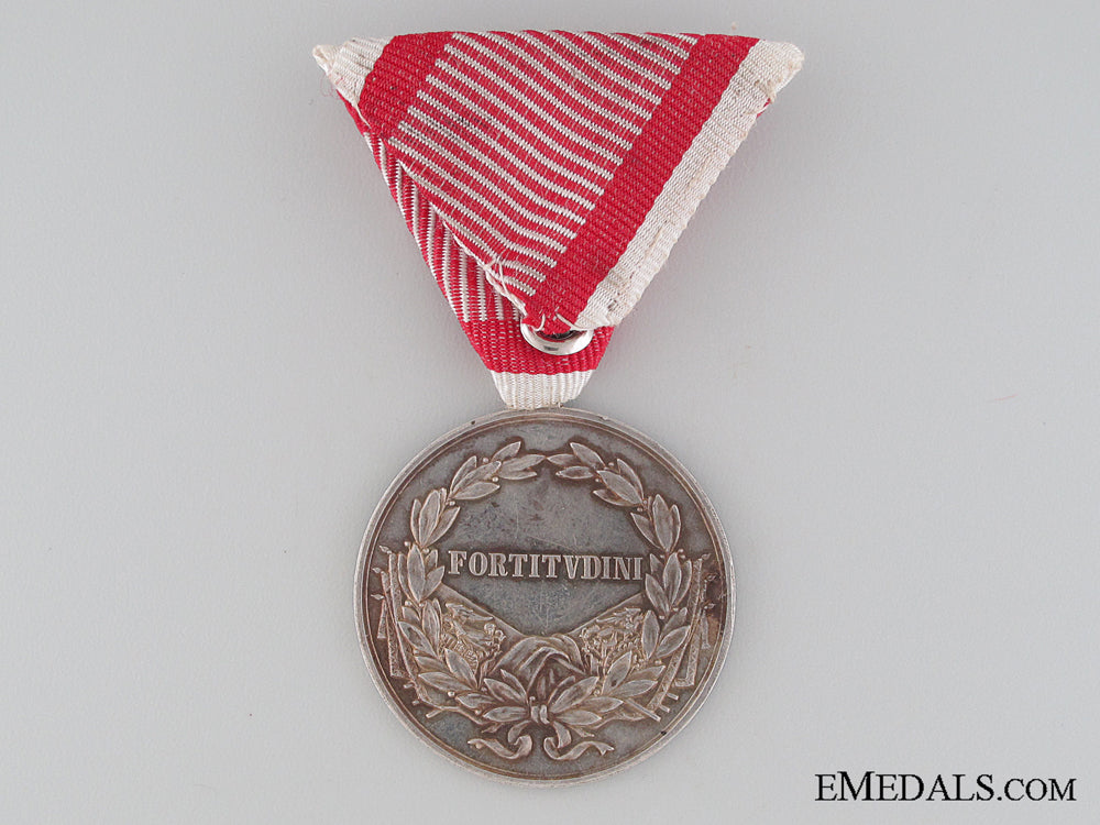 austrian_bravery_medal;1_st_class,_karl_i(1917-1918)_img_02.jpg5339779871aa1