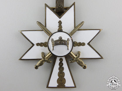 a_croatian_order_of_king_zvonimir's_crown_with_swords;3_rd_class_img_02.jpg55c8fb6371f2a