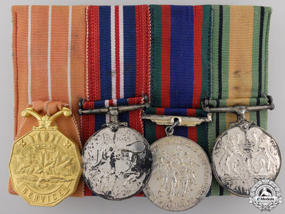 a_second_war_canadian_forces_decoration_group_img_02.jpg5575a8806a611