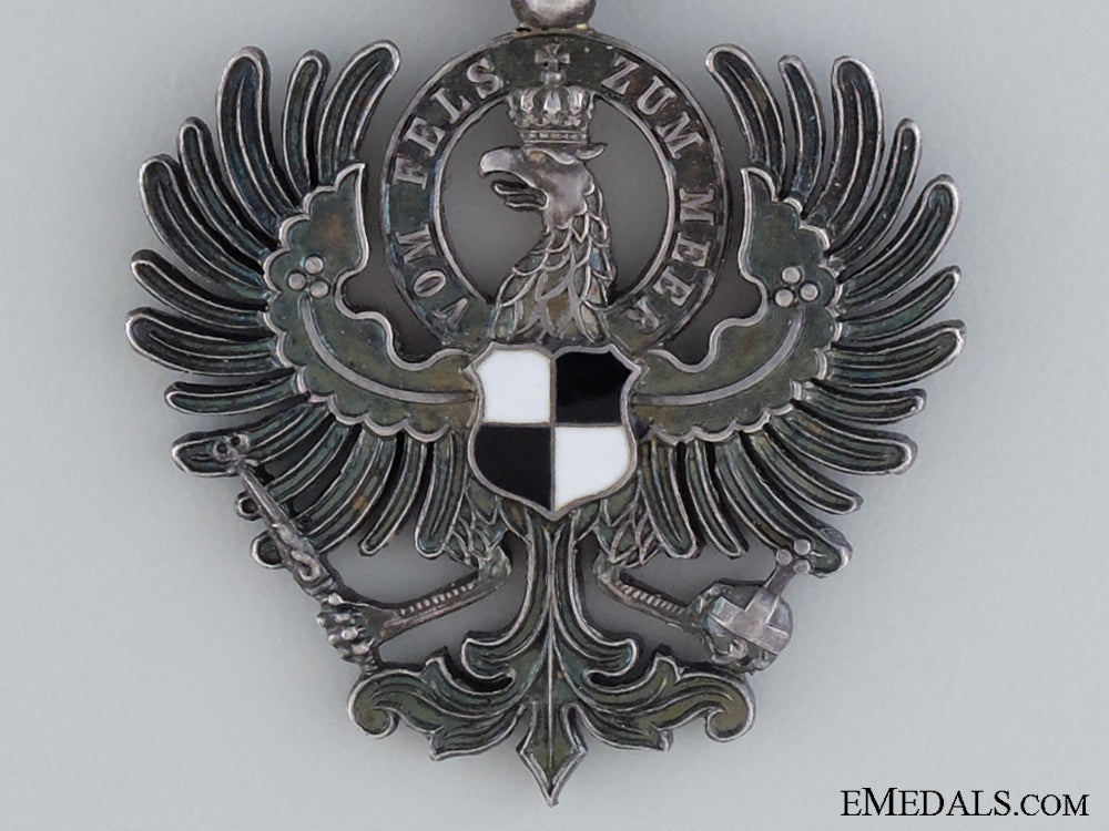 inhaber-_eagle_order_of_hohenzollern_img_02.jpg53b466661e1fa