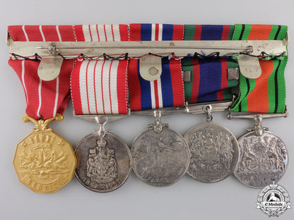a_second_war_canadian_group_to_major_j.e._smith_img_02.jpg5548d50246cfa