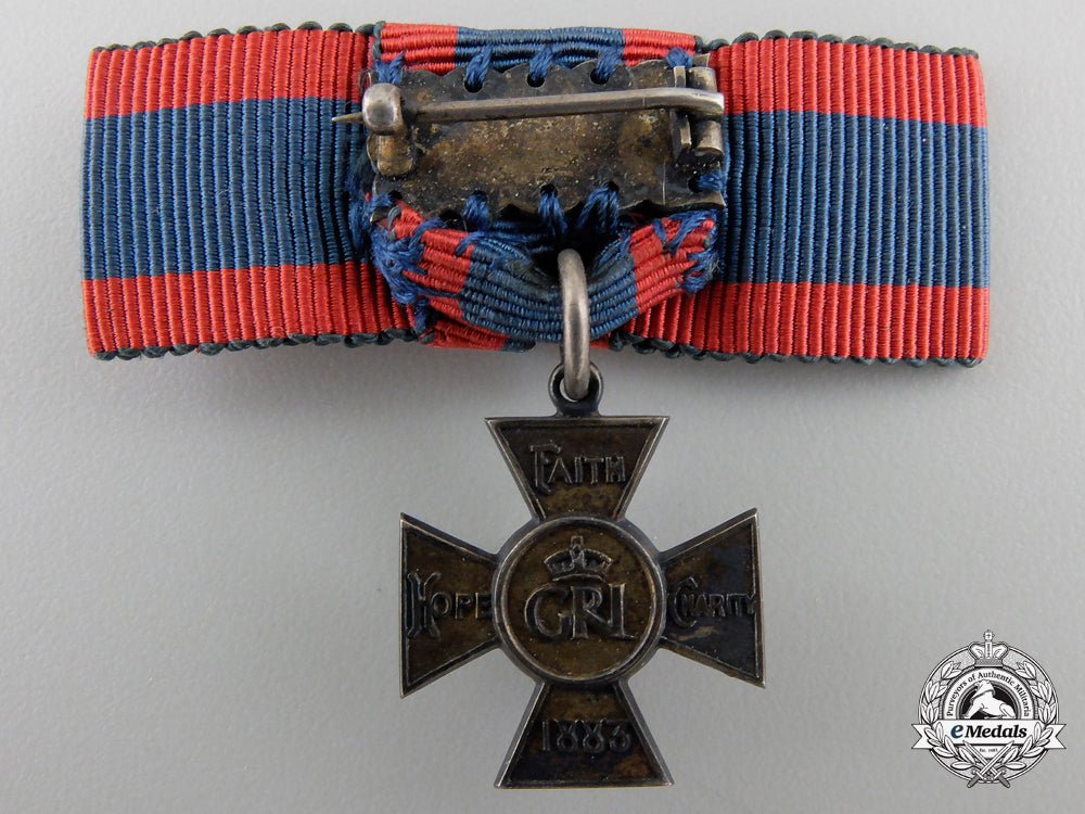 great_britain._a_miniature_royal_red_cross;1_st_class_img_02.jpg55cc9e51e97a5