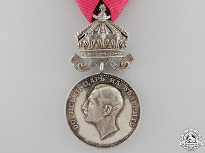 a_bulgarian_medal_for_merit_img_02.jpg55bbb67849c23