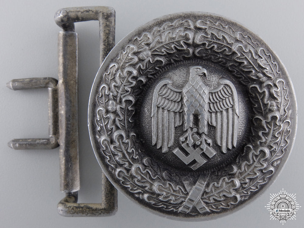 an_officer’s_buckle_with_tropical_belt_img_02.jpg5502f12b5f0d7