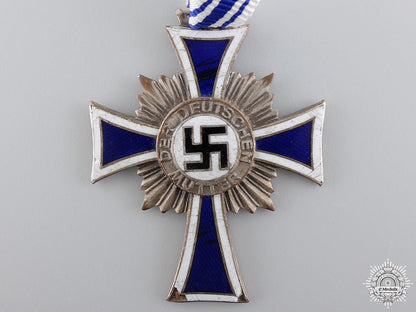 a_silver_grade_german_mother's_cross_img_02.jpg547e1d577cfd9