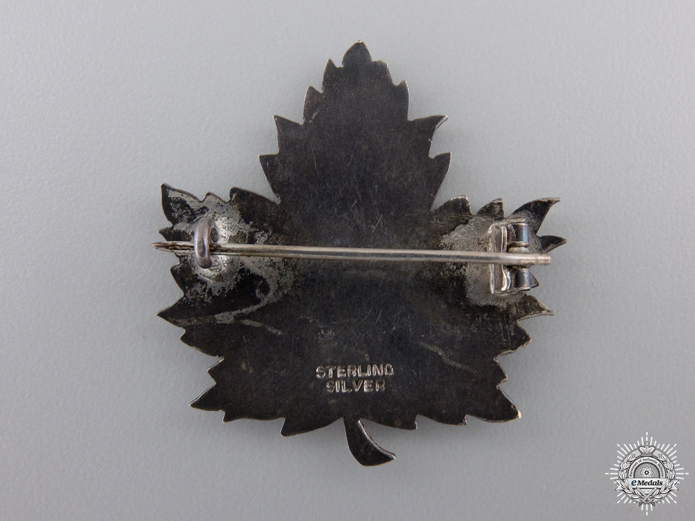 a_first_war_canadian_military_headquarters_pin_img_02.jpg550c180350e9e