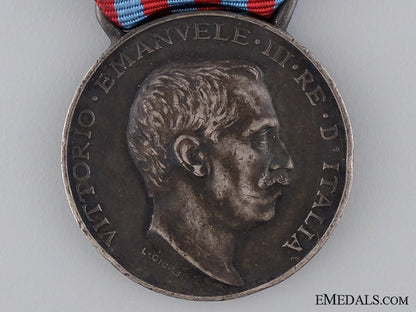 1911-12_italian_campaign_medal_for_turkey_img_02.jpg53c3e5d6e0091