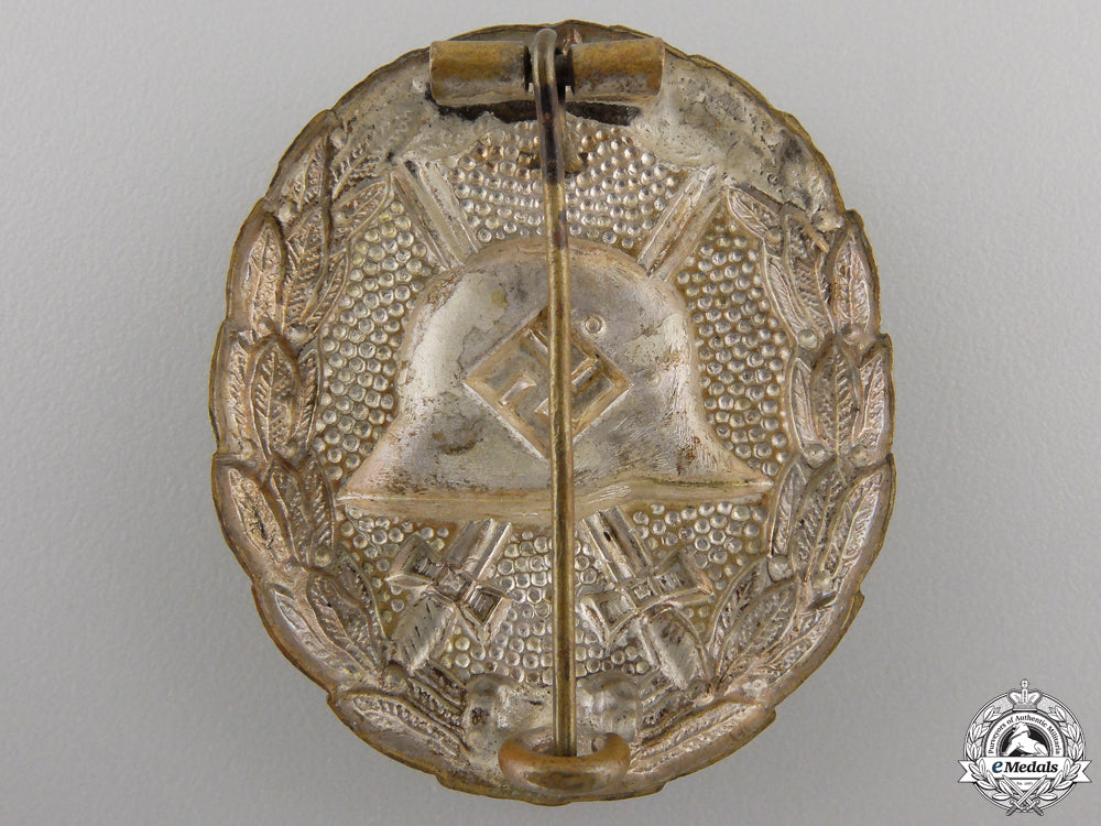 a_silver_grade_condor_legion_wound_badge_img_02.jpg556cc16fc5938