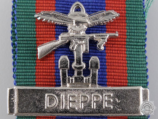 a_canadian_volunteer_service_medal_with_dieppe_clasp_img_02.jpg54ac196fd9ecd