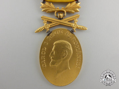 a_romanian_medal_for_manhood_and_loyalty;1_st_class_img_02.jpg55d338372dbd6