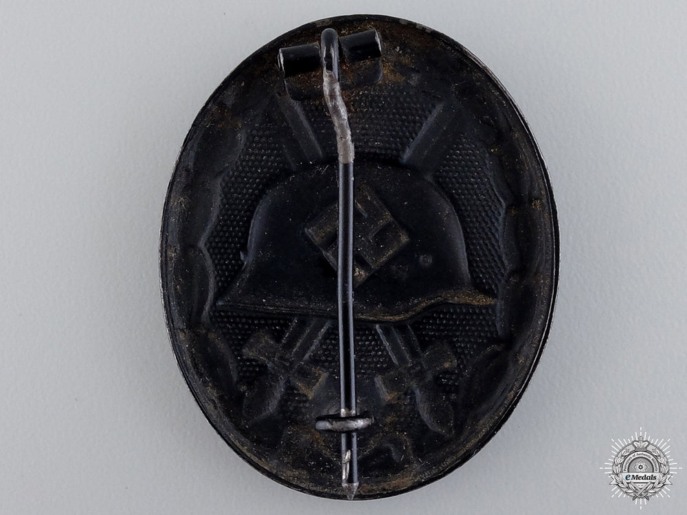 a_second_war_black_grade_wound_badge_img_02.jpg5470a17f0fc01