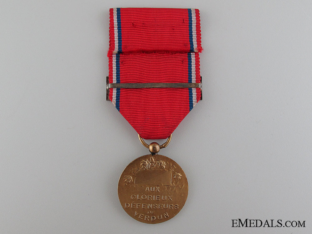 french_verdun_medal,_type_i_img_02.jpg52e972156ddac