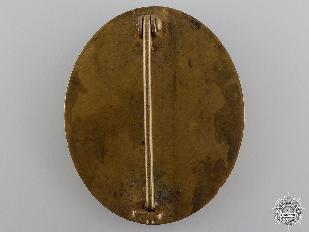 a_gold_grade_wound_badge;_unmarked_img_02.jpg549856b50cbe2