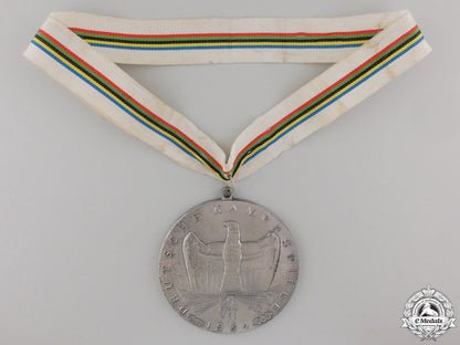 a_large1934_german_sport_winner’s_medal_img_02.jpg556899d25701b