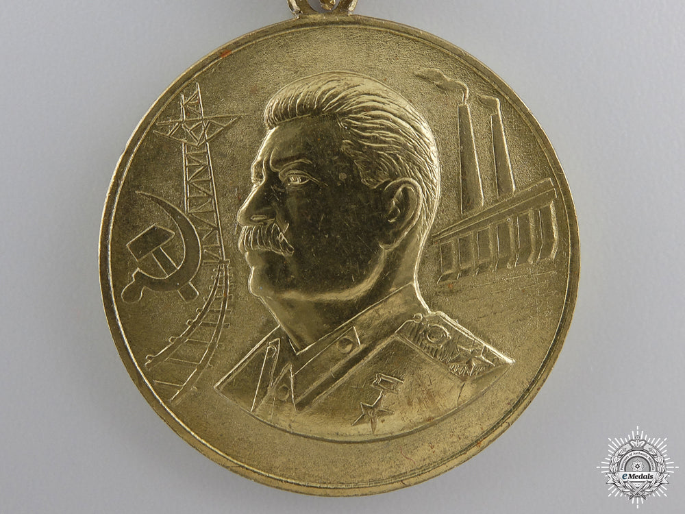 an1879-1999120_th_anniversary_of_the_birth_of_stalin_medal_img_02.jpg54d232d49cd24