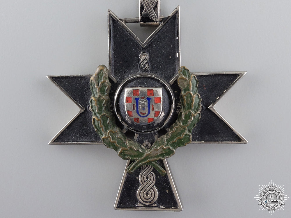 a_croatian_order_of_iron_trefoil3_rd_class_with_oak_leaves_img_02.jpg54c7a55b3f5e4