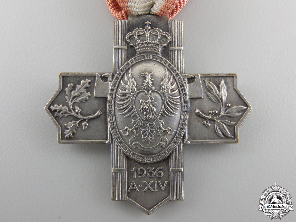 a1936_italian11_th_national_gathering_of_the_knights_at_trieste_cross_img_02.jpg55c5095d31832