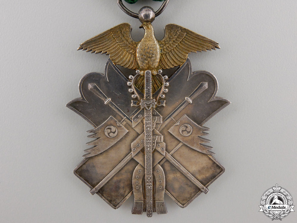 japan,_empire._an_order_of_the_golden_kite,_vii_class,_c.1935_img_02.jpg5565f7bbadad8_1