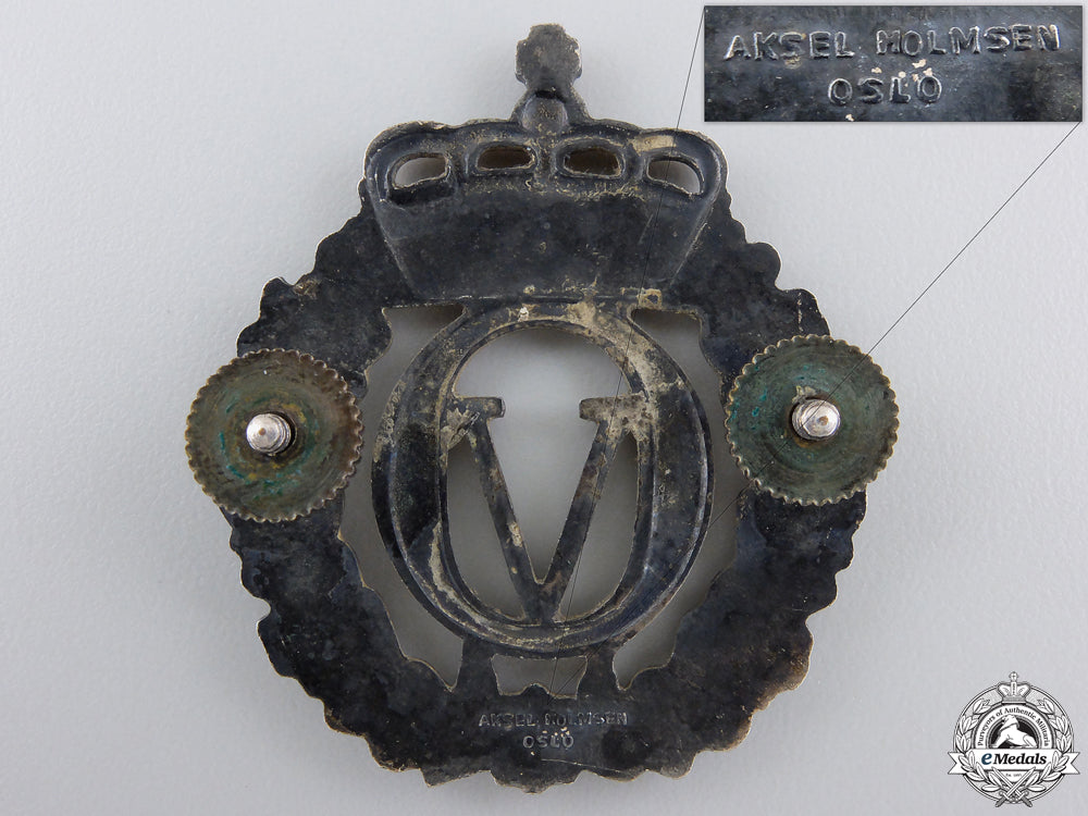 a_norwegian_king_olav_v_army_cap_badge_img_02.jpg55a56e8be6328