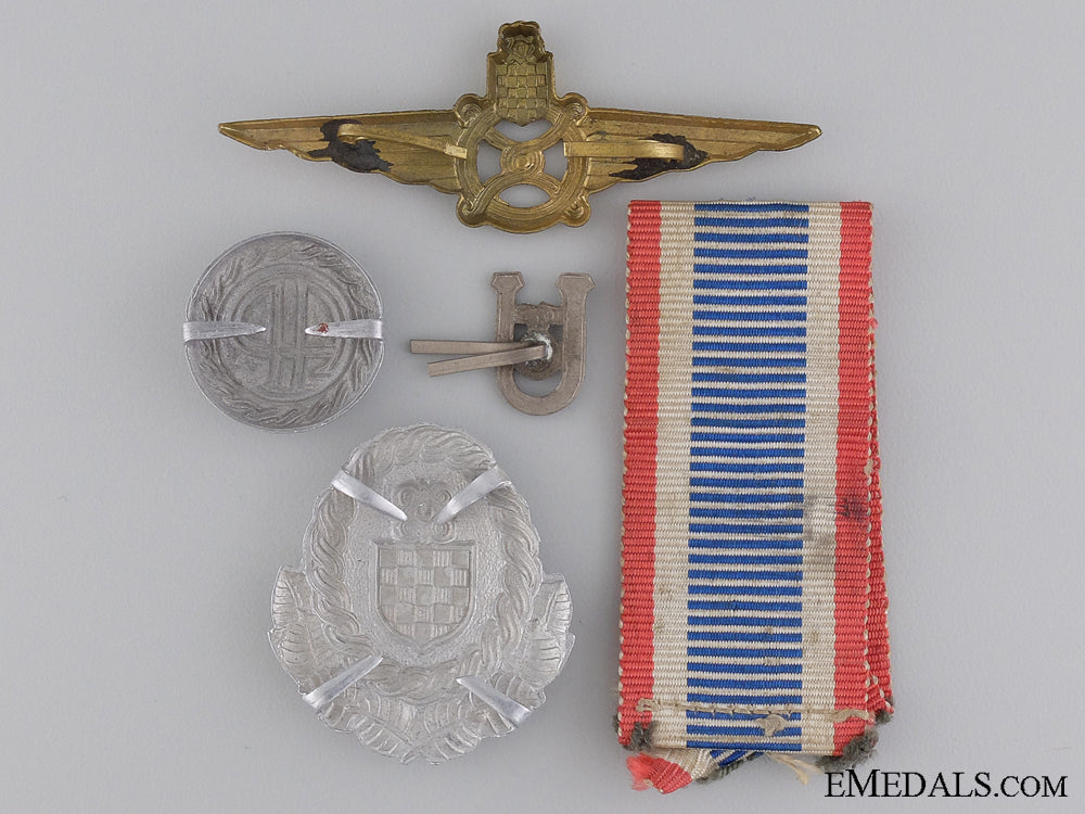 a_group_of_second_war_croatian_insignia_img_02.jpg545921fb3c4c4