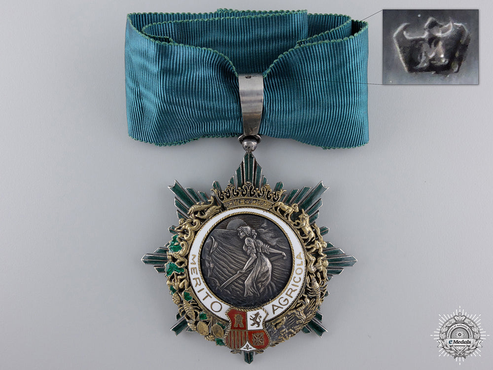 spain,_franco_period._an_order_of_agricultural_merit,_commander,_c.1935_img_02.jpg54dfb55b99f60