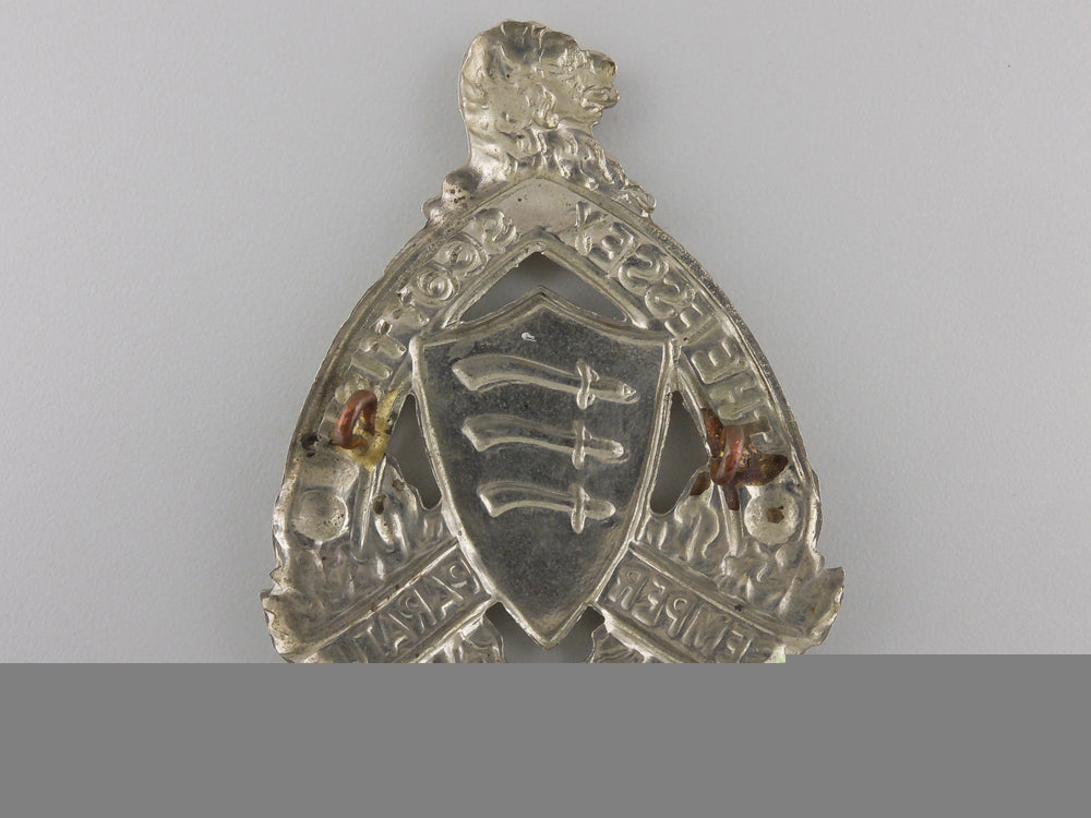 a_second_war_essex_scottish(_windsor,_on)_cap_badge_img_02.jpg5554a46038c39
