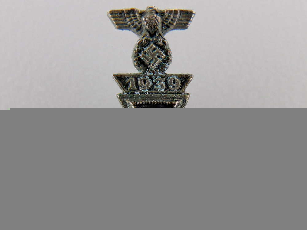 a_miniature_iron_cross_first_was_with1939_spange_img_02.jpg5568974b0b9e8