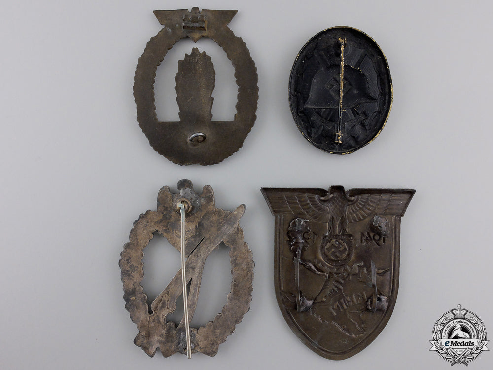 four_second_war_german_badges&_awards_img_02.jpg5515ab266e4aa