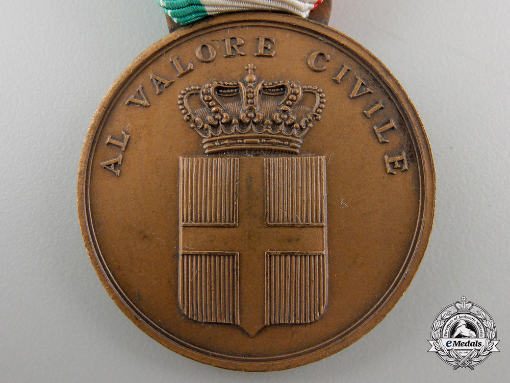 an_italian_medal_for_civil_valour;_bronze_grade_img_02.jpg55d1dafe76c95