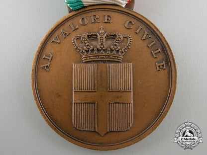 an_italian_medal_for_civil_valour;_bronze_grade_img_02.jpg55d1dafe76c95