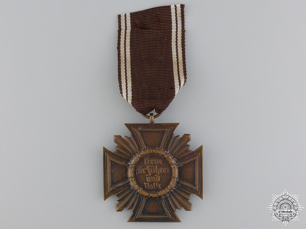 an_nsdap_long_service_award;10_year_service_cross_img_02.jpg54c1329a9f4f7