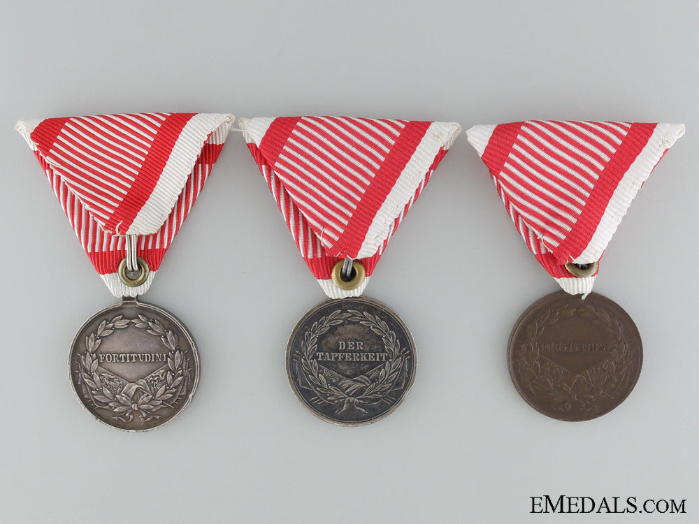 three_austrian_imperial_bravery_medals_img_02.jpg53596a1de9b71