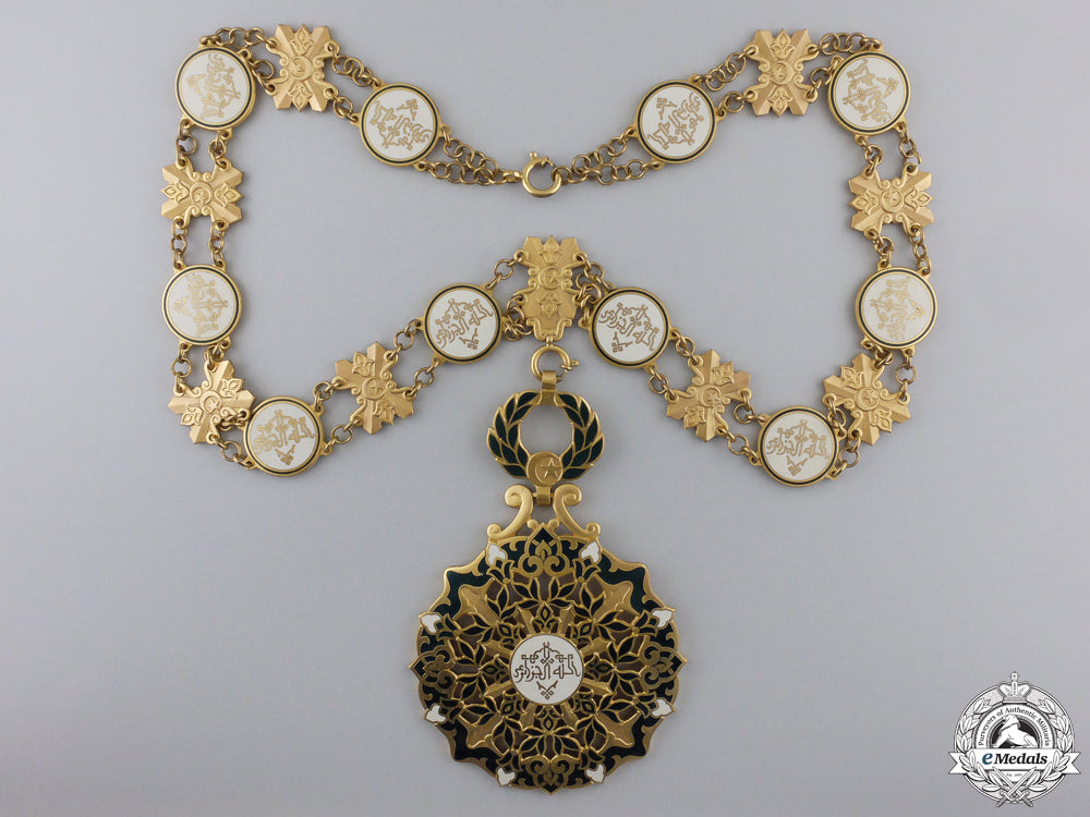 a_rare_algerian_order_of_national_merit;_adhir_class_collar_img_02.jpg55241e517c812