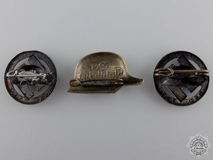 three_second_war_period_stalhelm_badges_img_02.jpg5499a99d1b535