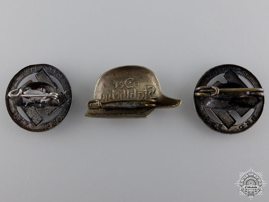 three_second_war_period_stalhelm_badges_img_02.jpg5499a99d1b535