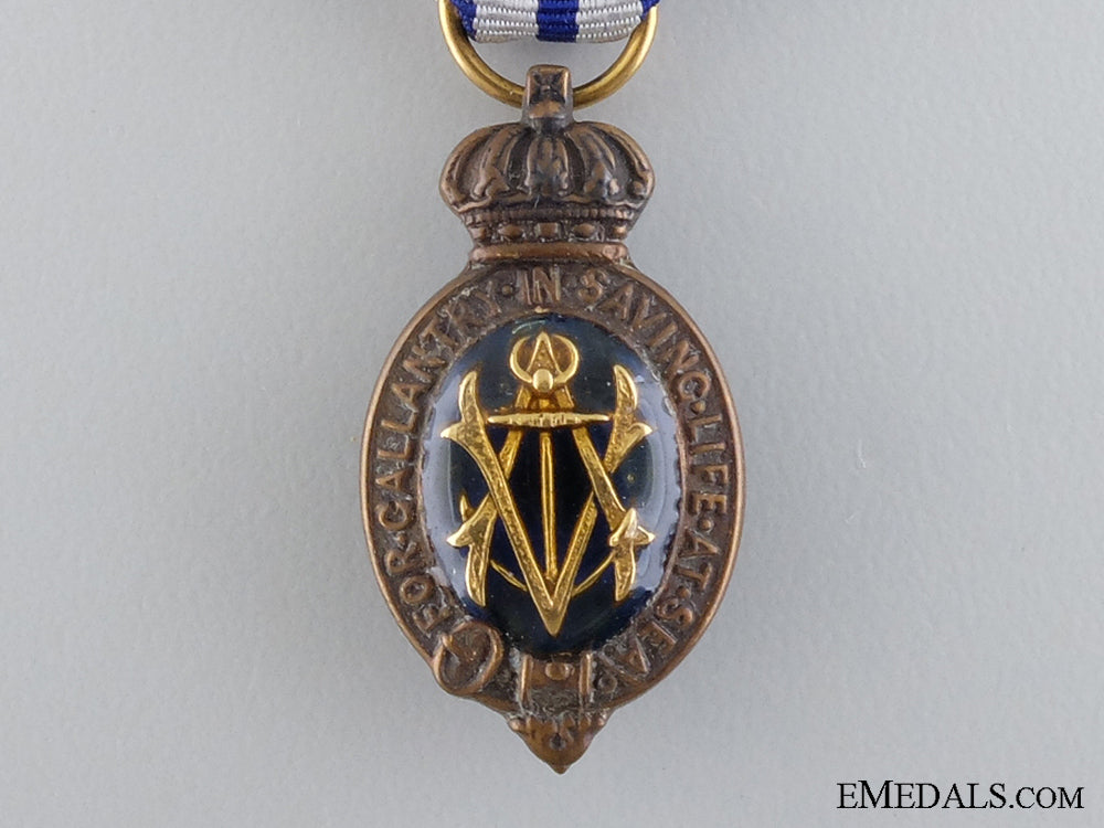 united_kingdom._a_miniature_albert_medal;1_st_class_sea_service_img_02.jpg5470abe729aa9_1_1