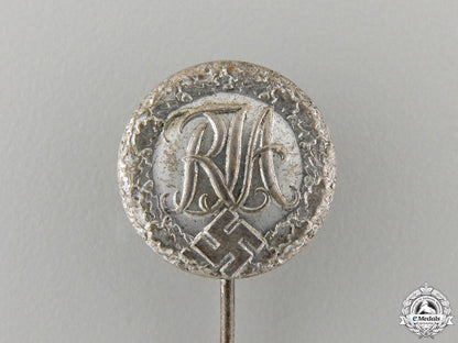 a_national_youth_sports_badge_stickpin;_type_ii_img_02.jpg5578650a140a9