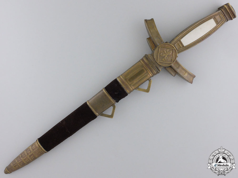 a_scarce_czechoslovakian_air_force_dagger_c.1935_by_wlasziovits_img_02.jpg55a962b06962e
