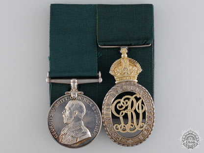a_colonial_auxiliary_forces_pair_to_the94_th_victoria_regiment_img_02.jpg549ad6f92cdbc