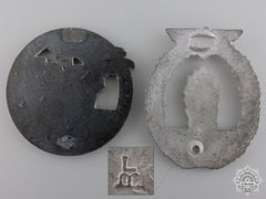 Two Second War Kriegsmarine Badges