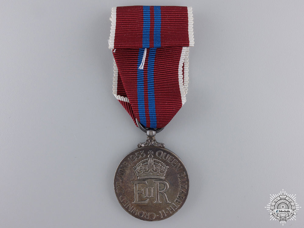 a1953_elizabeth_ii_coronation_medal_img_02.jpg54eb5af6432b4