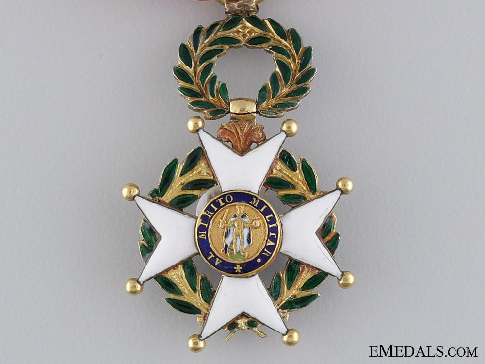 a_royal_spanish_military_order_of_st._ferdinand_in_gold_img_02.jpg53ef64e36862e