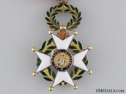a_royal_spanish_military_order_of_st._ferdinand_in_gold_img_02.jpg53ef64e36862e