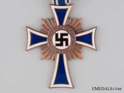 mother's_cross;_bronze_grade_img_02.jpg53230a282f7e7