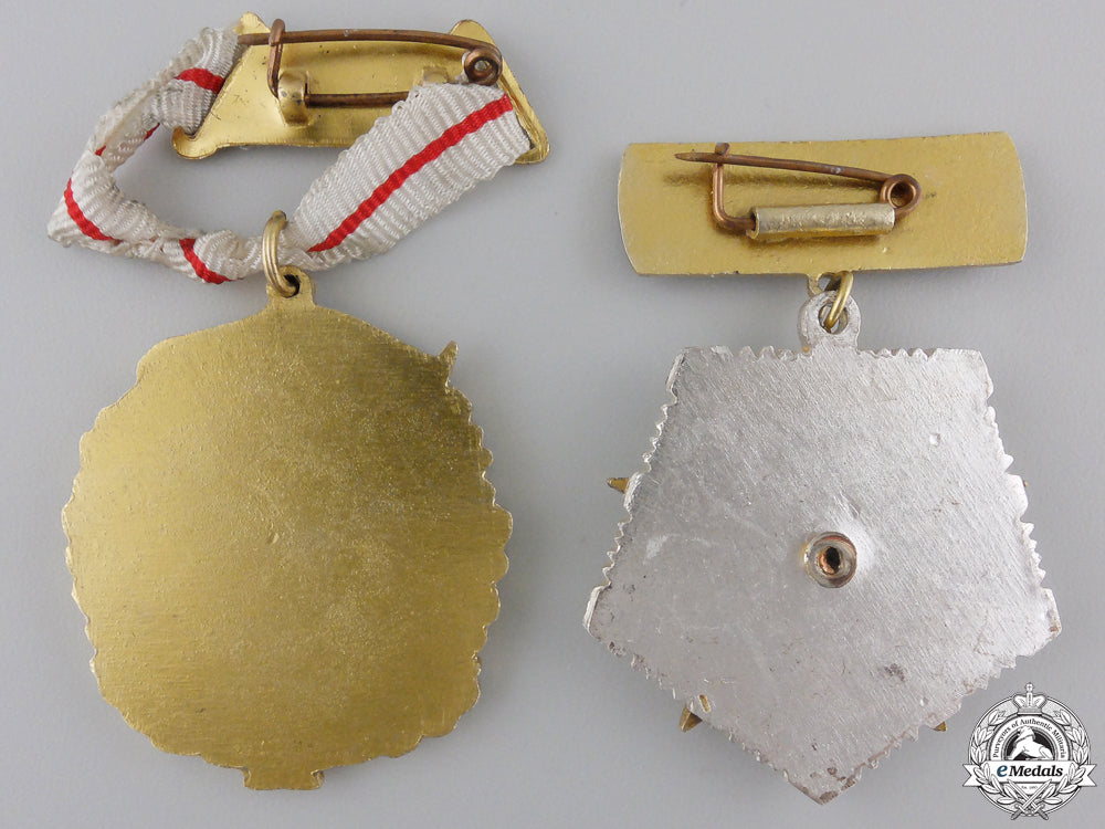 two_albanian_motherhood_medals_img_02.jpg552fc6ecd28b7