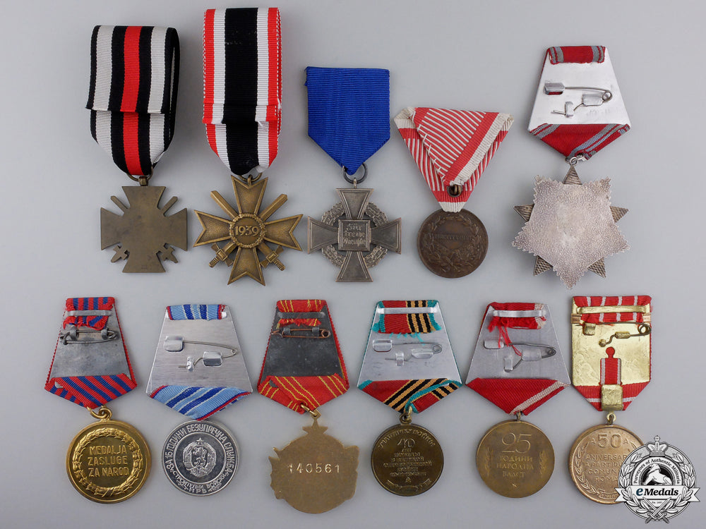 eleven_european_awards&_medals_img_02.jpg552296344a416