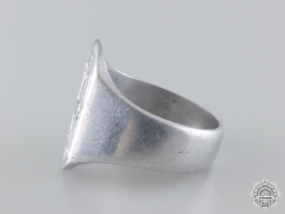 a_spanish_civil_war_falange_ring_img_02.jpg548f402b11c51